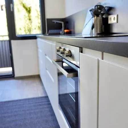 Luxurioes & Sehr Zentral In דירה *