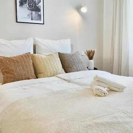 Luxurioes & Sehr Zentral In וופרטל