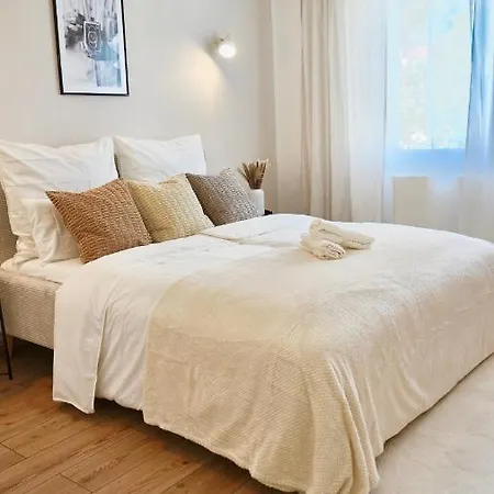 Luxurioes & Sehr Zentral In Apartman